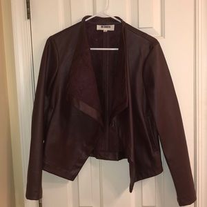 BB Dakota Boutique Maroon Blazer